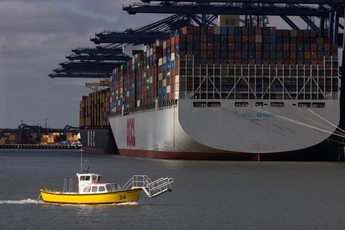 Pressure to Seal Trump Trade Deals Ramps Up With Two Weeks to Go