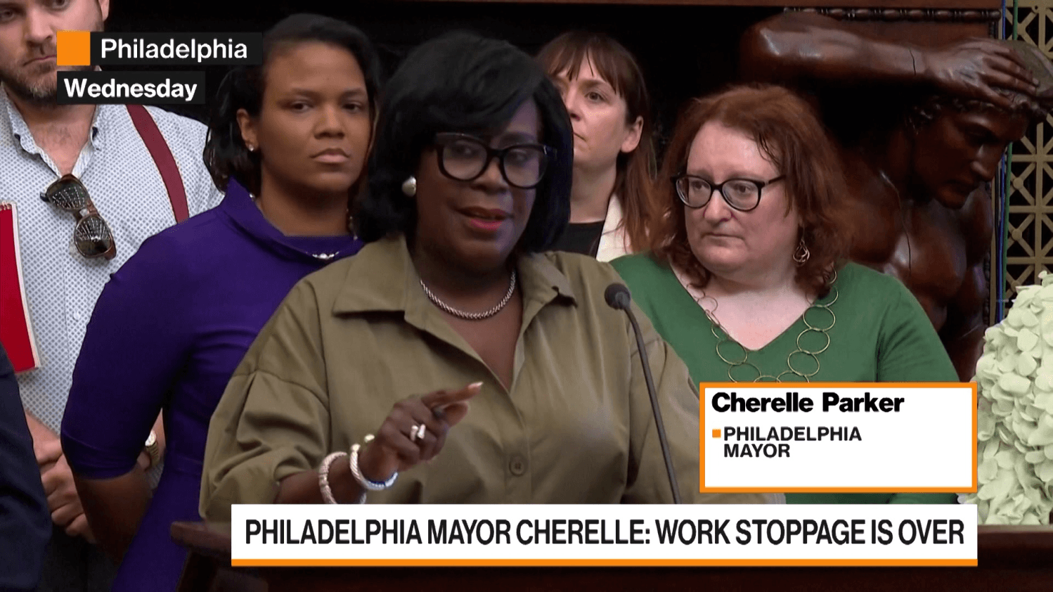 Philadelphia Reaches Pact to End Garbage Strike