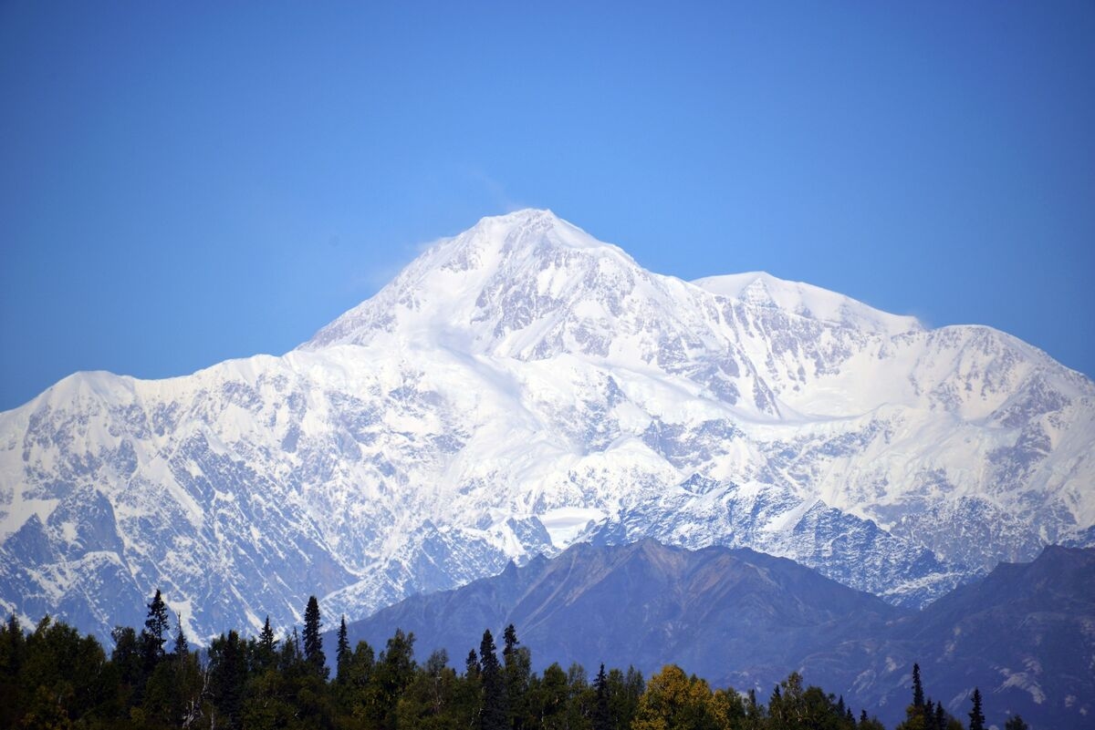 Trump Ordered a Mountain Name Change. It Could Be an Uphill Battle.