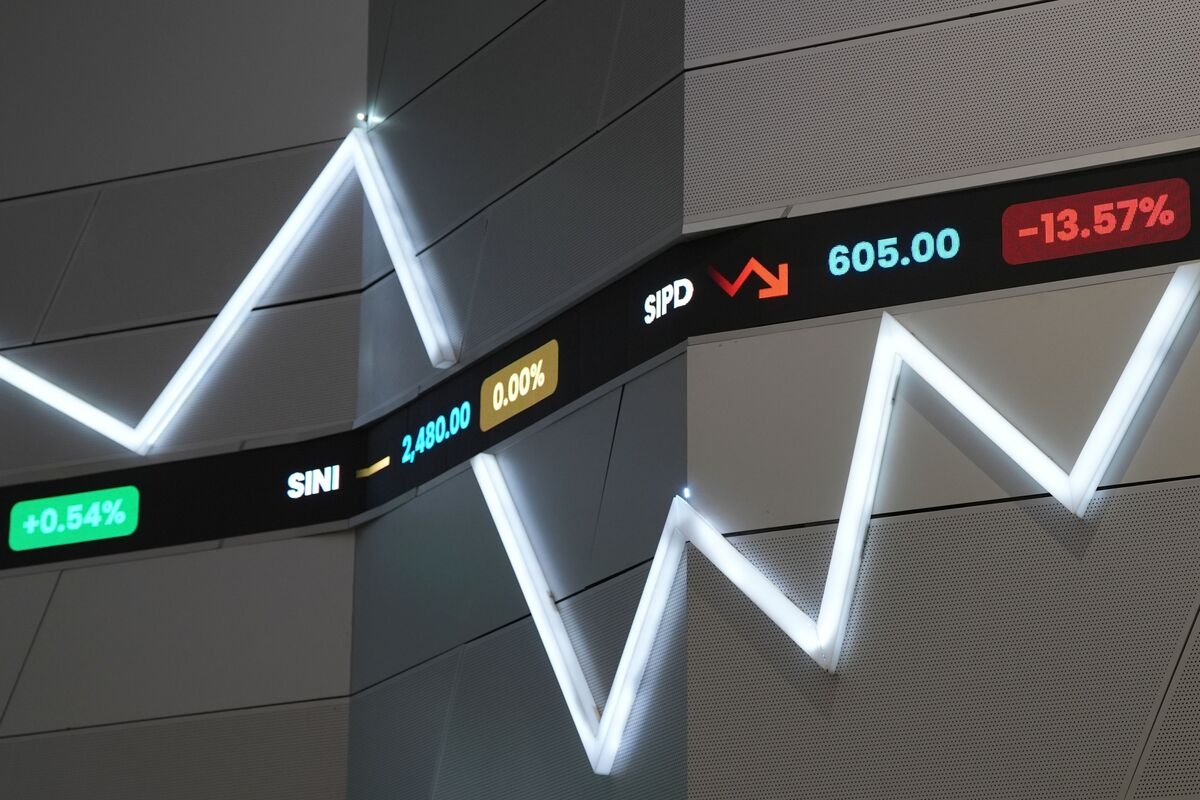 Indonesia Bourse Mulls Extending Trading Window by One Hour