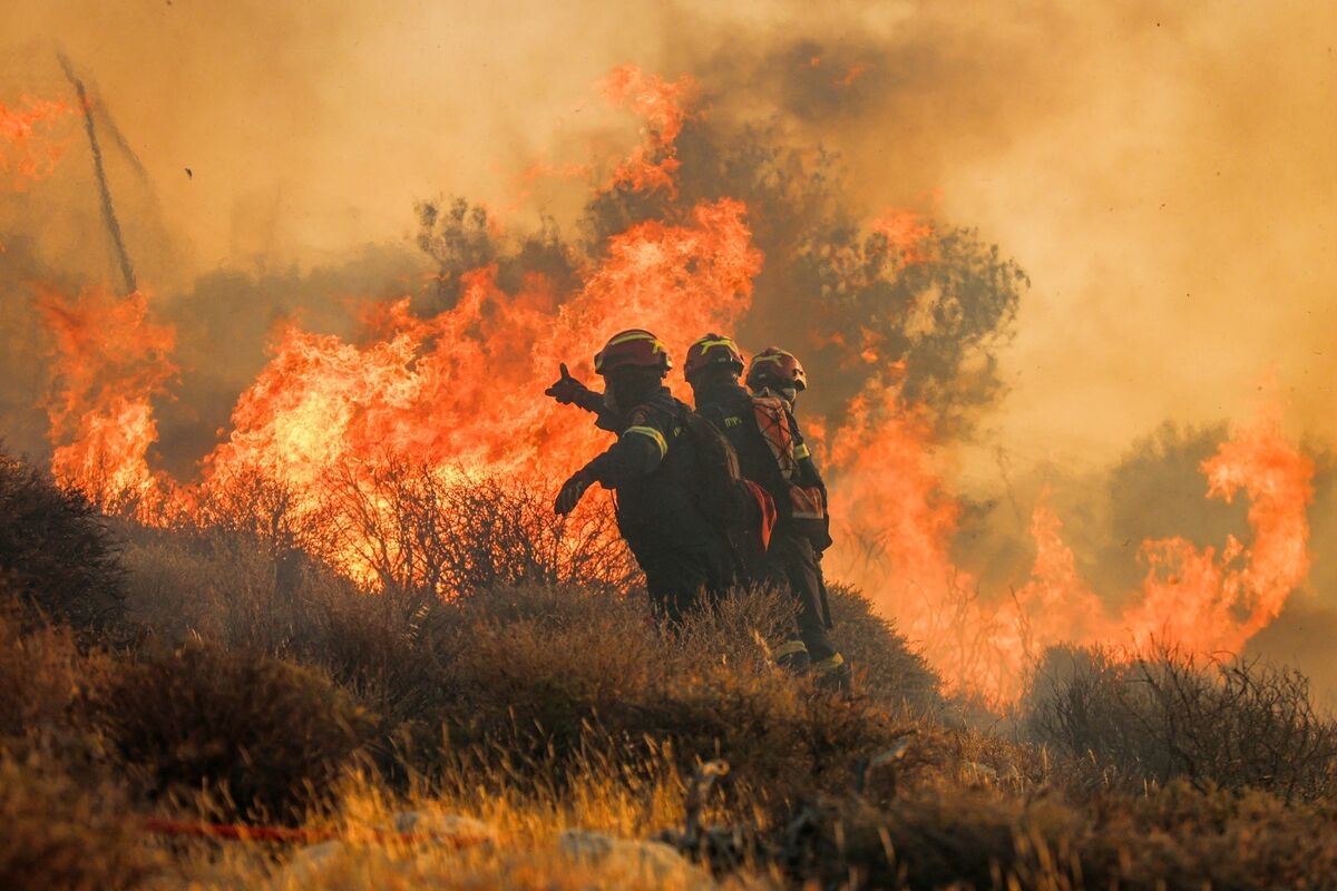 Europe's Blistering Heat Sparks Fires as System Moves Southeast