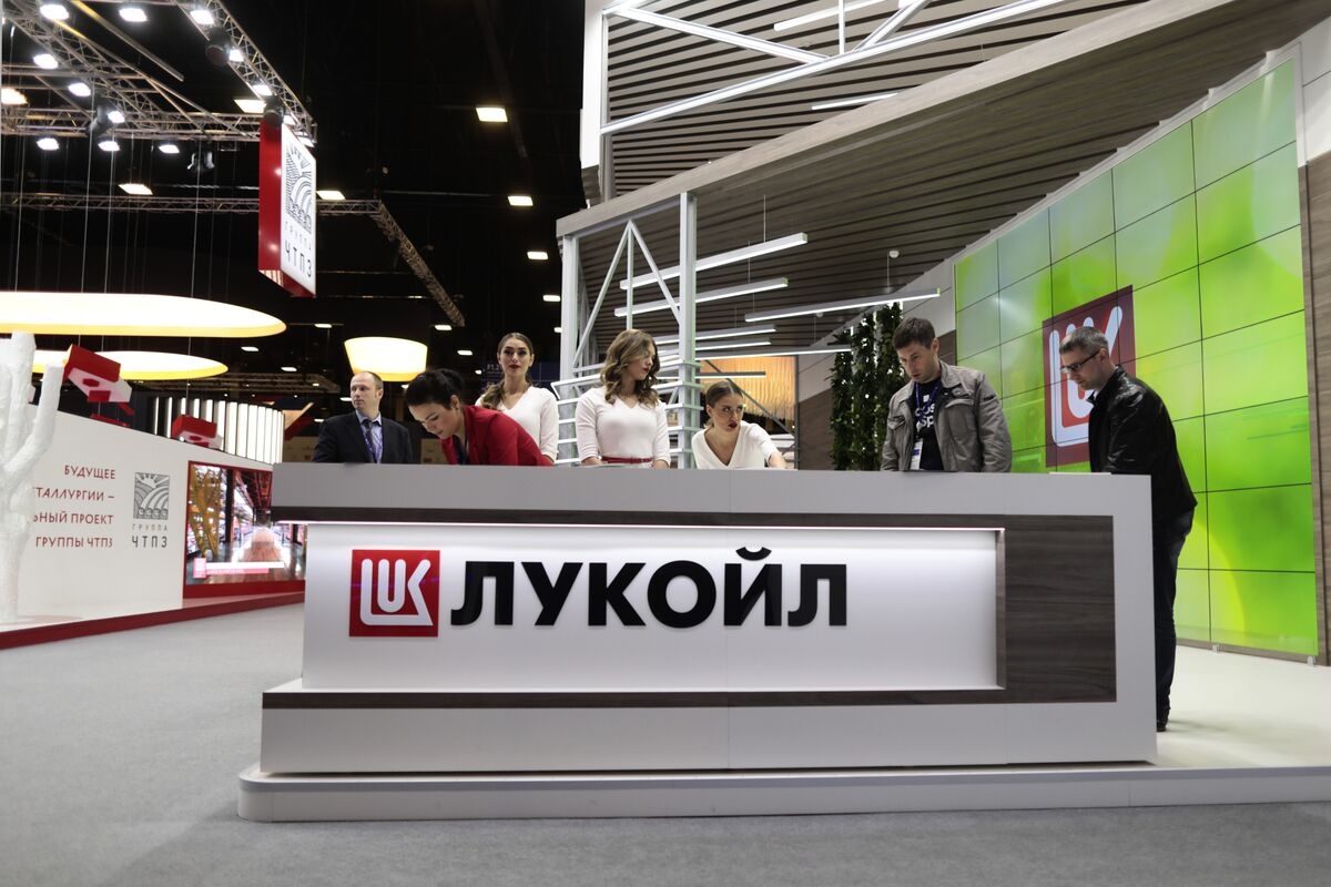 UK Sanctions Lukoil Unit in Fresh Push on Russian Shadow Fleet