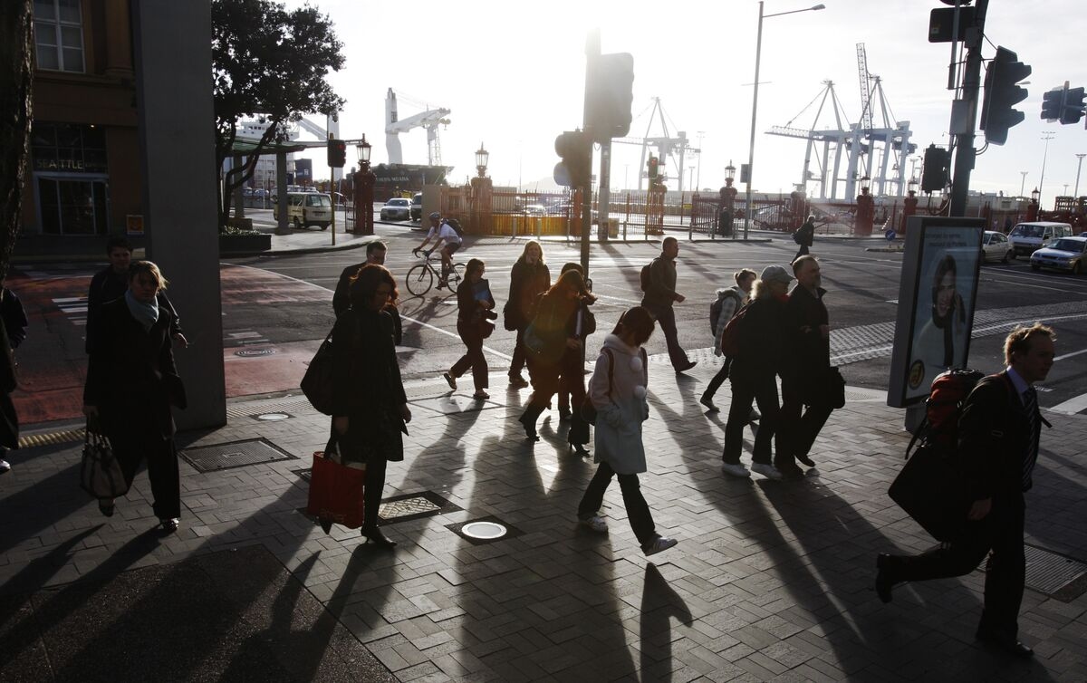 New Zealand Jobless Rate Reaches Five-Year High as Economy Slows
