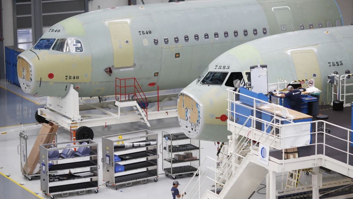 China Weighs Massive Airbus Deal