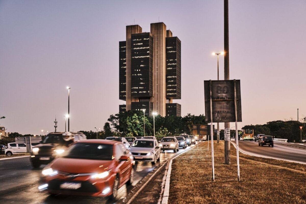 Bond Market in Brazil Gets Recovery Boost After December Rout