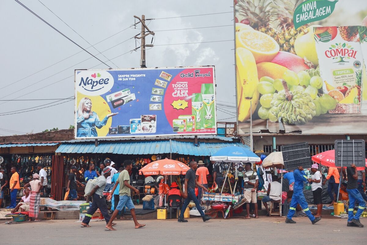 Mozambique Extends Record Rate-Cutting Streak as Inflation Cools
