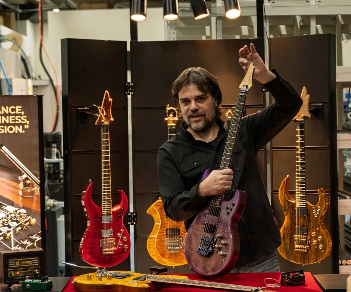 Turkish Rock Musician's Guitar Firm Plans New Funding Round
