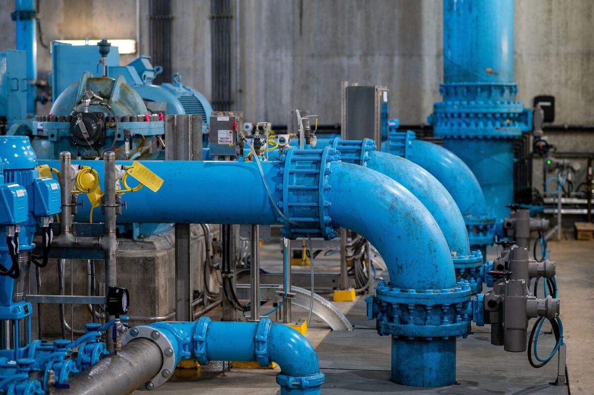 New Mountain Considers $1 Billion Secondary Fund for Azuria Water