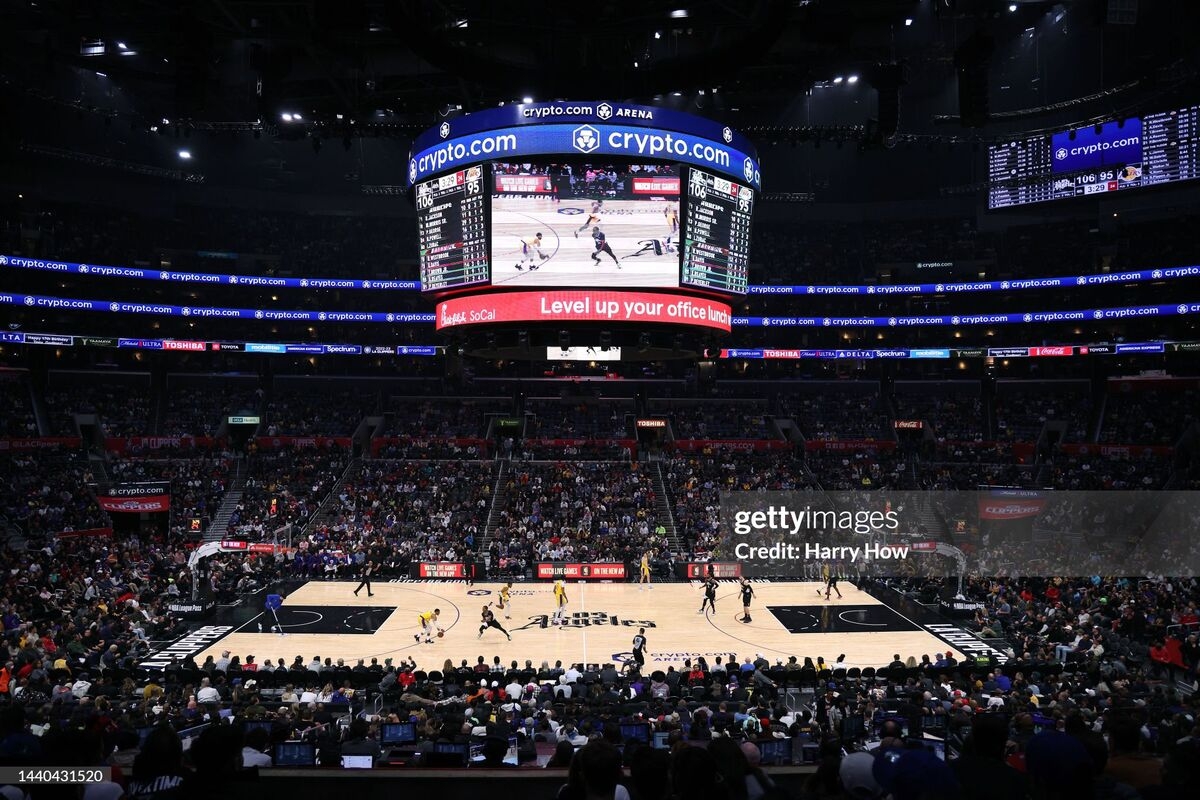 How Long Before We Get a $6 Trillion Sports Team?