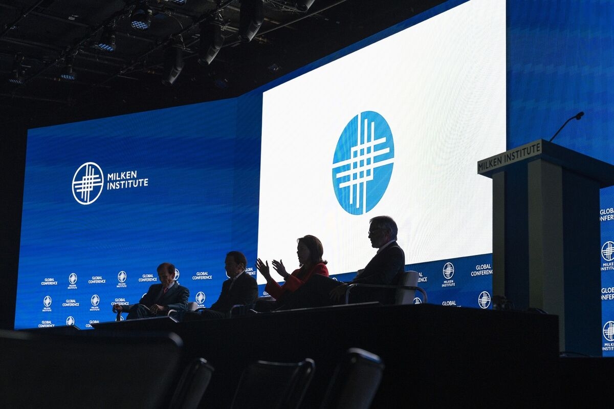 Private Credit Titans Pitch New ‘Golden' Moment at Milken