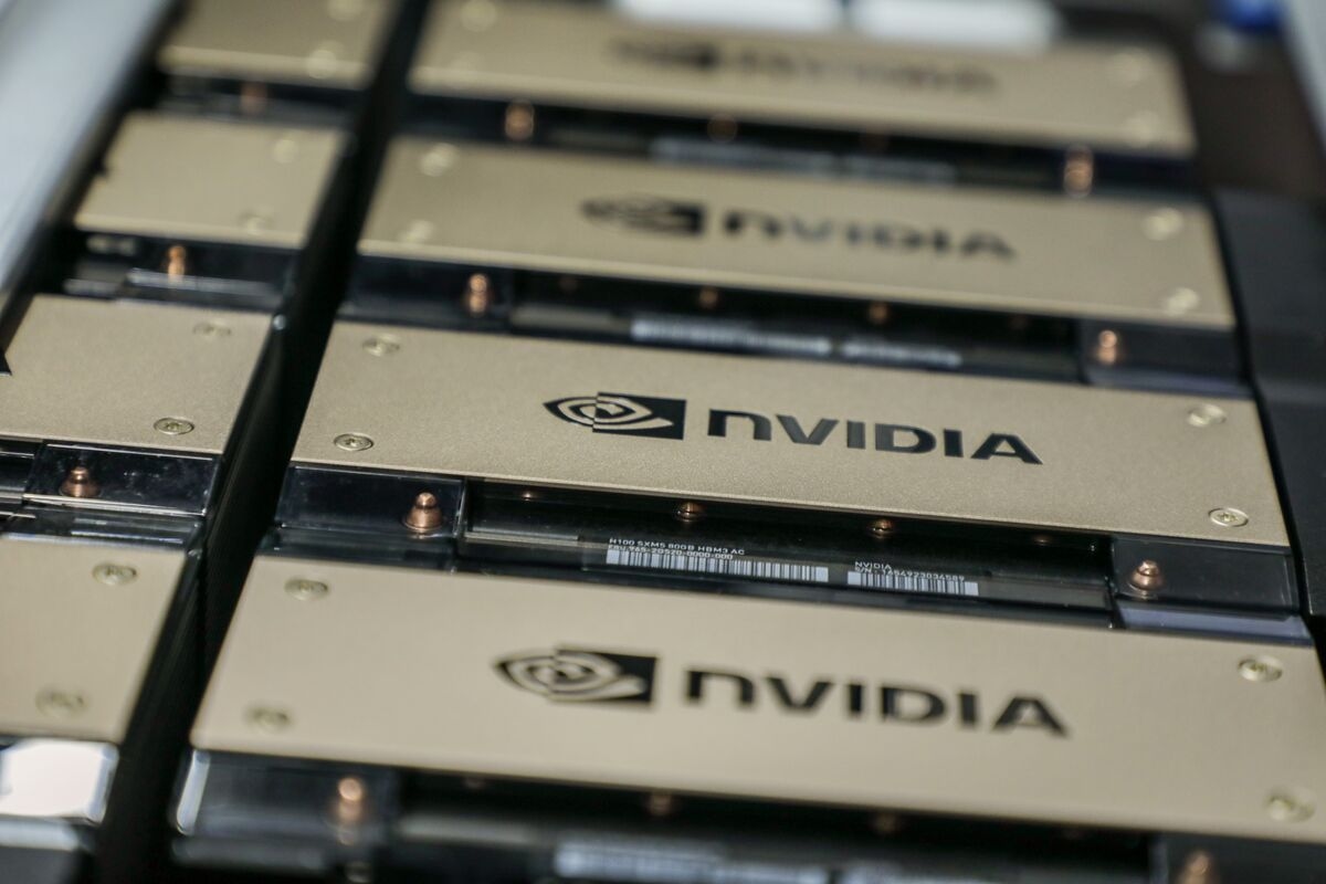 Nvidia, AMD to Pay US 15% of China AI Chip Revenue