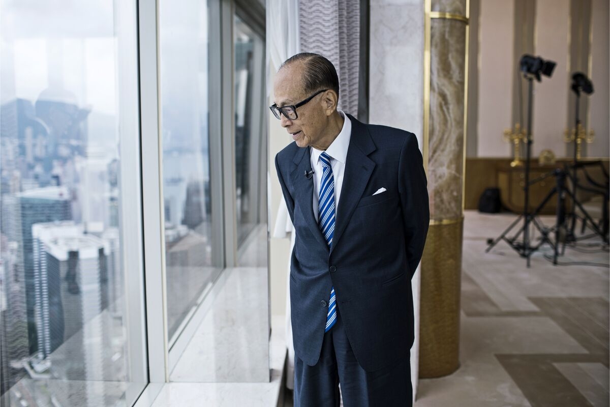 How Tycoon Li Ka-shing Landed in the Middle of US-China Tiff