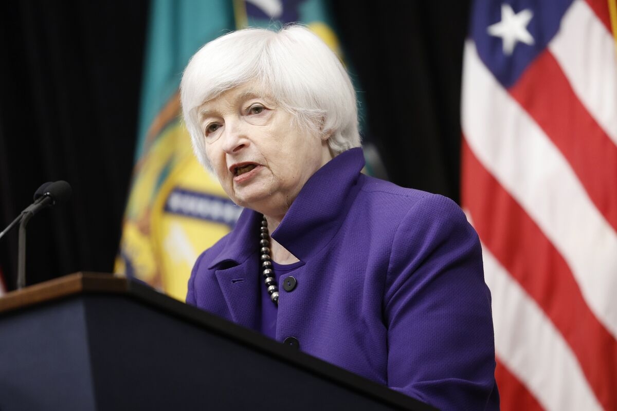 Yellen Warns US Recession Risk Is ‘Way Up' After Trump's Tariffs