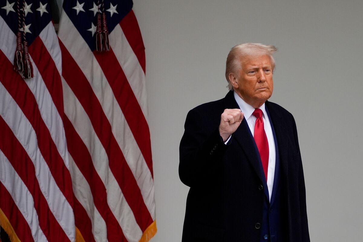 Trump Sets Tariff Baselines of 10% and 15%