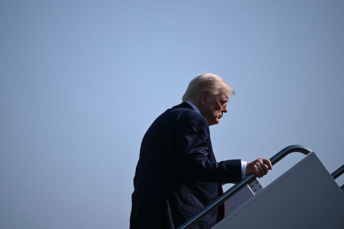 Trump's Private Scottish Trip Comes With Risks for UK's Starmer