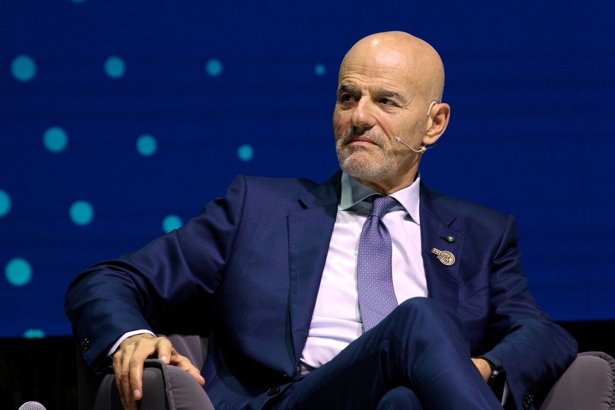 Eni CEO Says Succession Isn't Something to Worry About