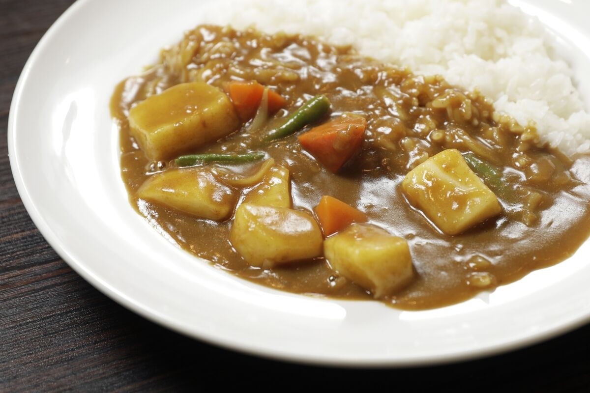 Japan Curry Shops See Record Bankruptcies as Rice Prices Soar