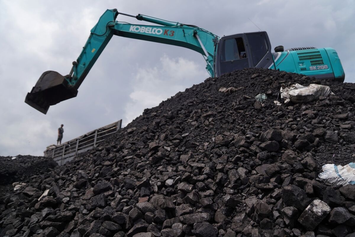 Indonesia's Move to Control Coal Prices Faces Chinese Pushback