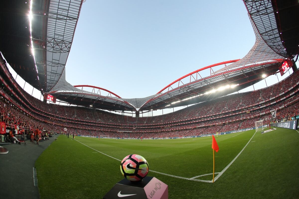 Former UBS Banker Eyes Sale of Portugal Football Media Rights