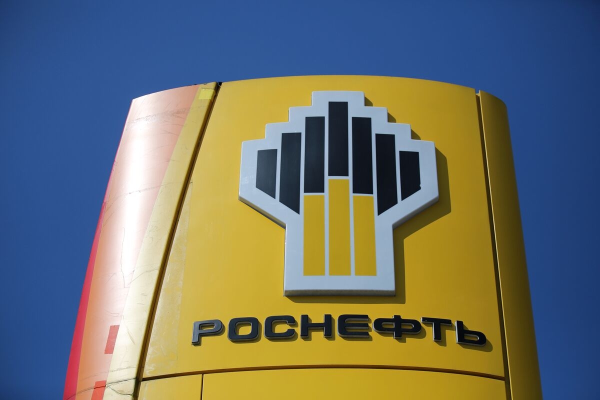 Rosneft's Refinery in Volga Region Halts Oil Intake After Attack