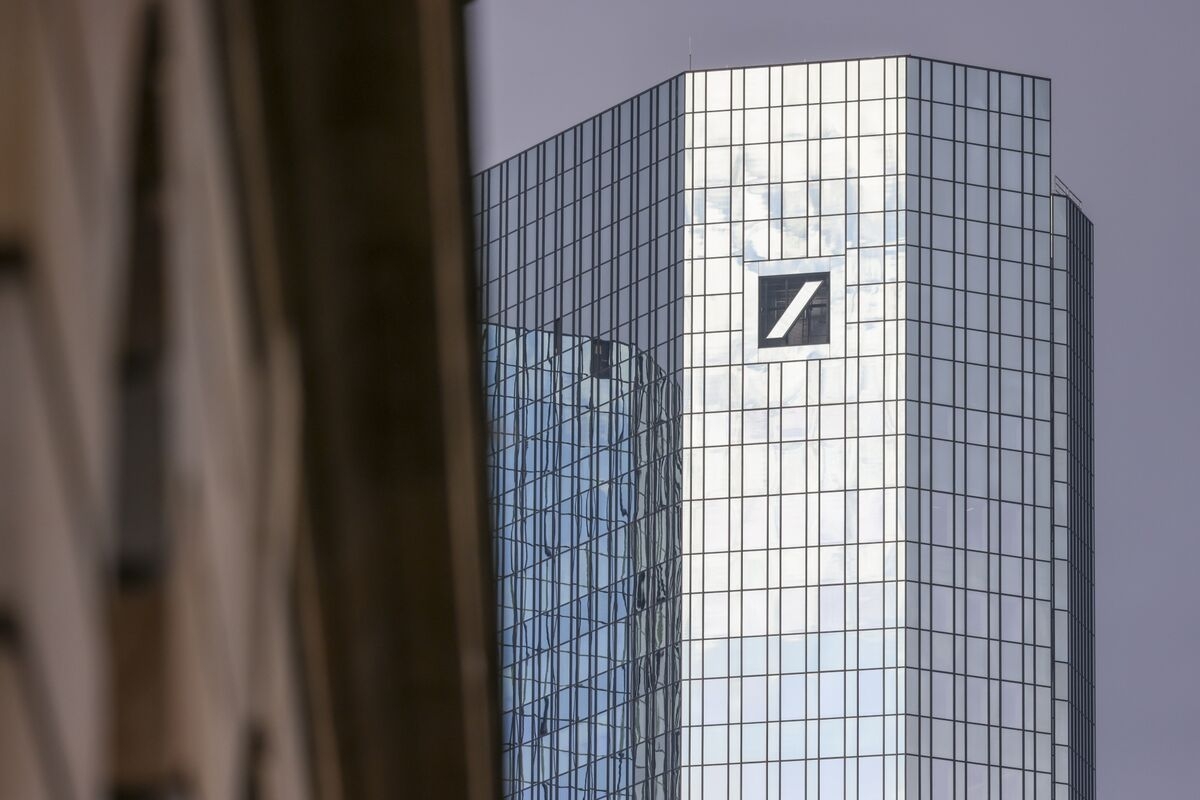 Deutsche Bank Says It's Applying for Second Share Buyback