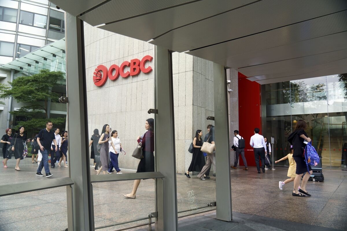 OCBC's Private Bank Seeks More Staff for Greater China Expansion