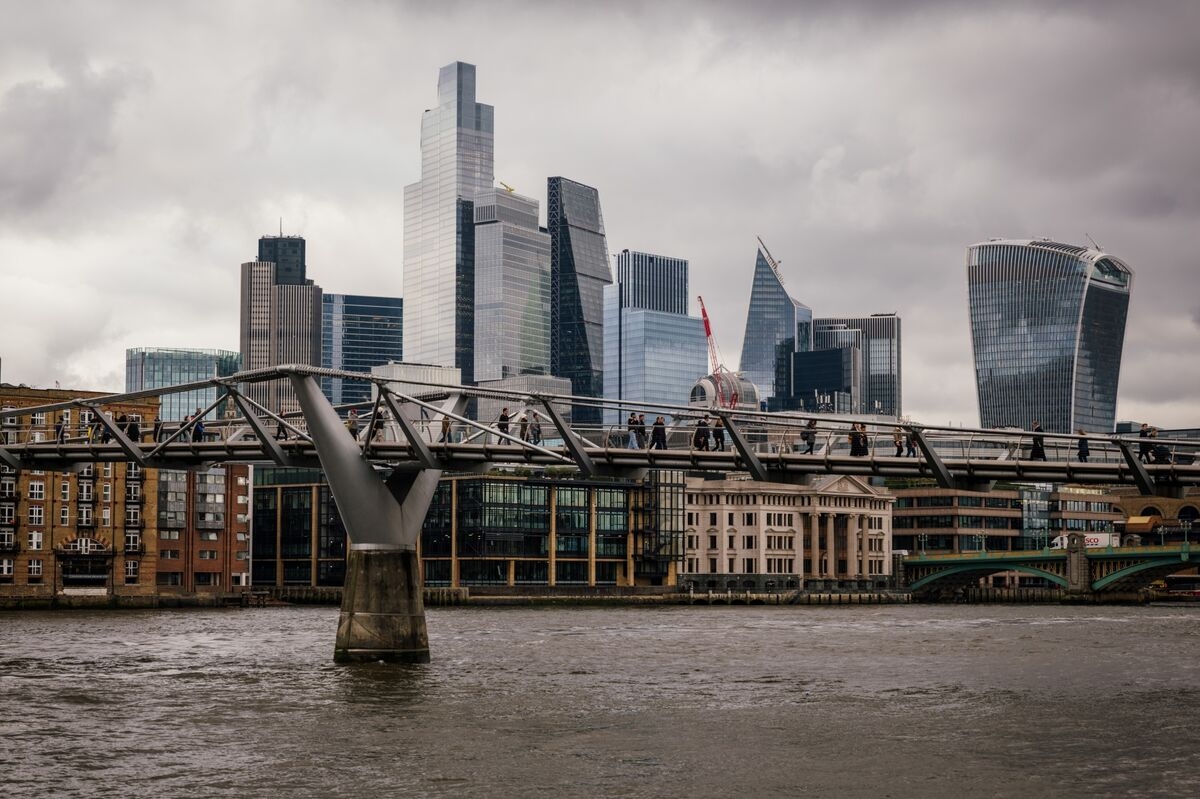 Private Credit Strains Are Keeping Advisors Busy