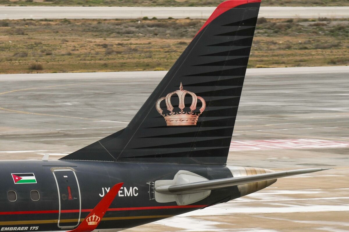 Jordan's Airline Dodges Missiles to Keep Flying in War-Torn Zone