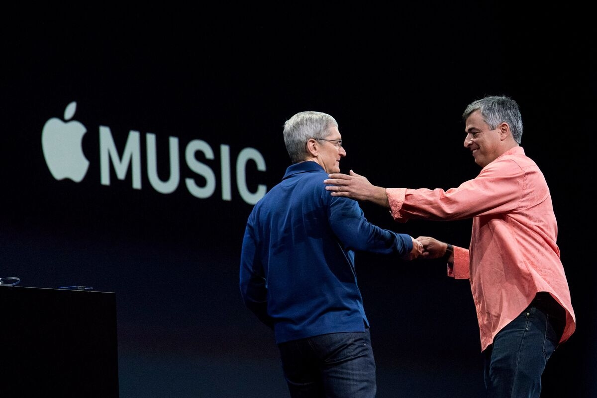 Apple's iTunes Store Offers a Lesson About Control