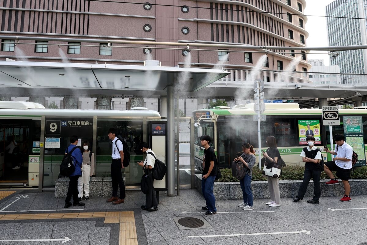 Searing Heat in Japan to Persist for a Month, Boosting Power Use