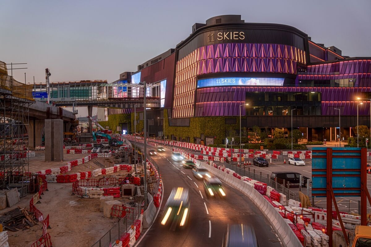 New World Seeks to Sell 11 Skies Airport Mall to Boost Liquidity