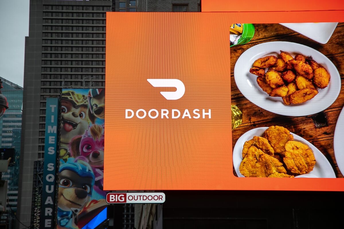 DoorDash to Buy Symbiosys to Boost Its $1 Billion-a-Year Ad Unit