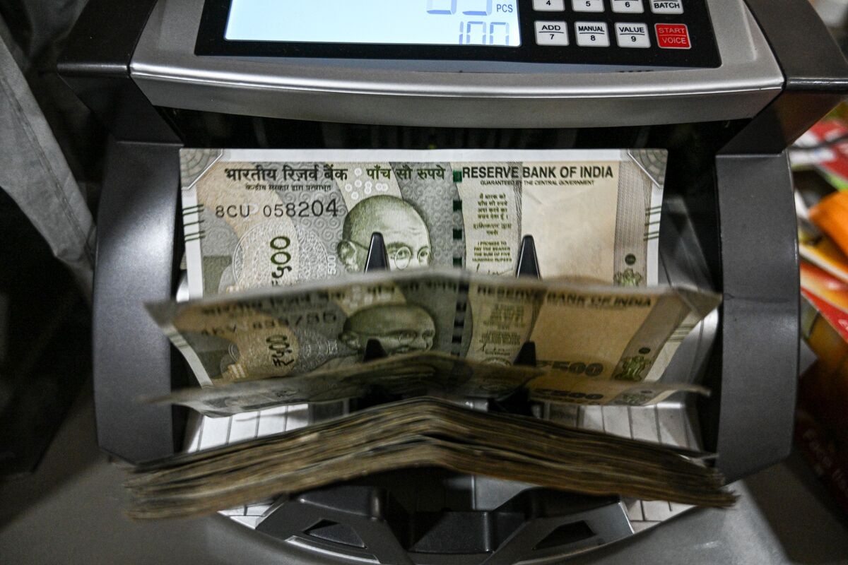 India Bank Frauds Triple to $4.2 Billion as Credit Scams Swell