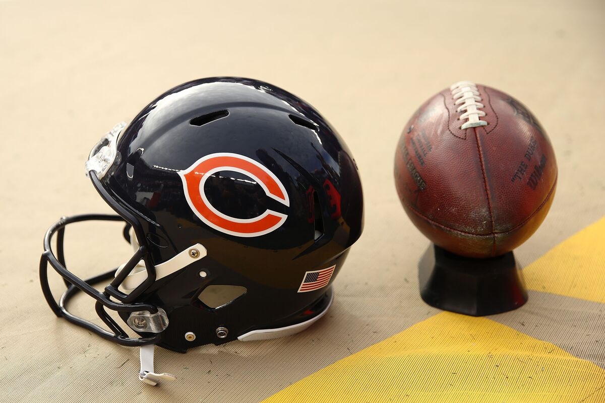 Chicago Bears Weigh Sale of McKenna's Minority Stake