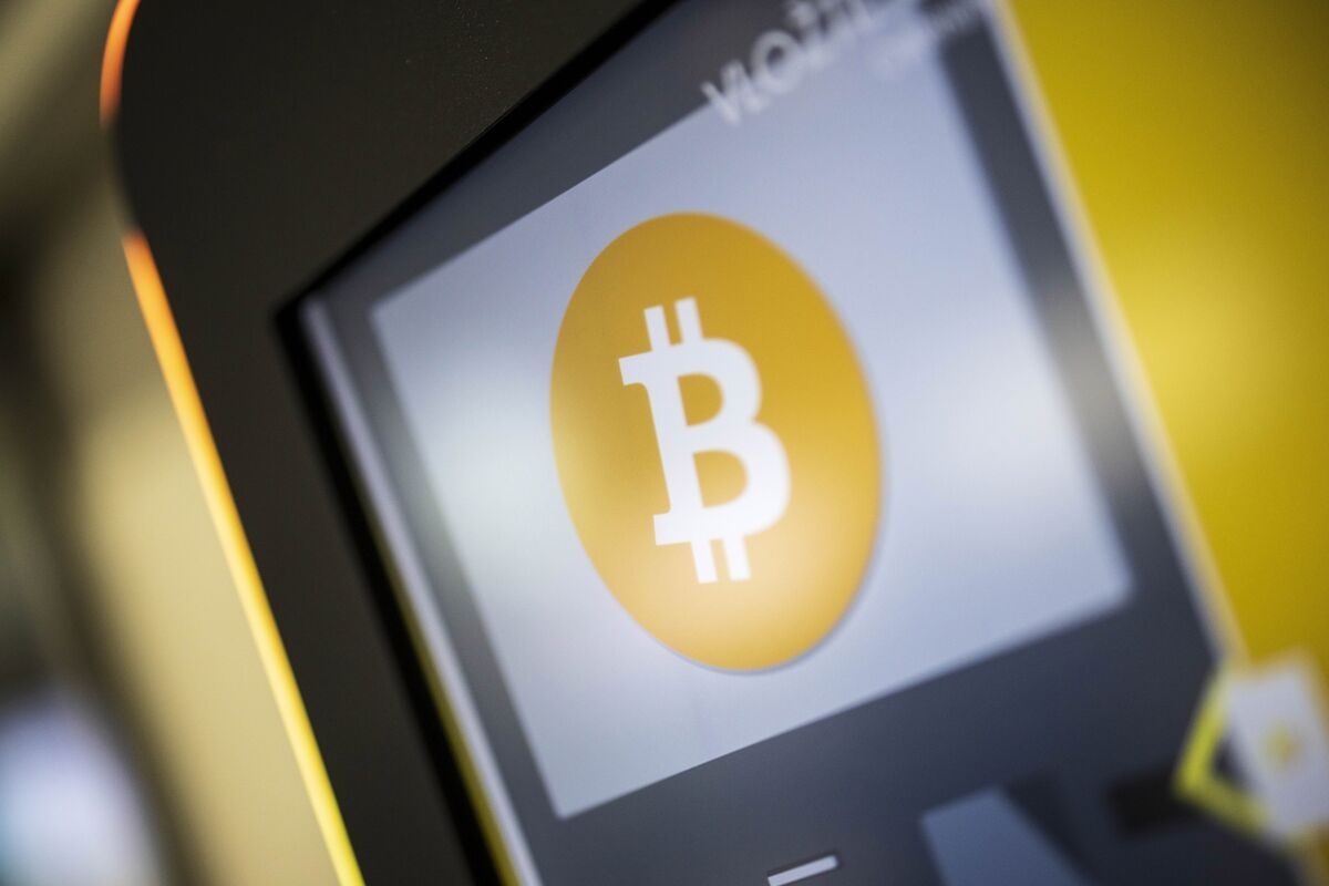 Ramaswamy's Strive Plans Bitcoin Treasury Firm by Reverse Merger