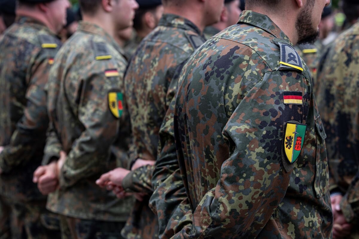 Germany to Sell More Debt as Coalition Ramps Up Defense Spending