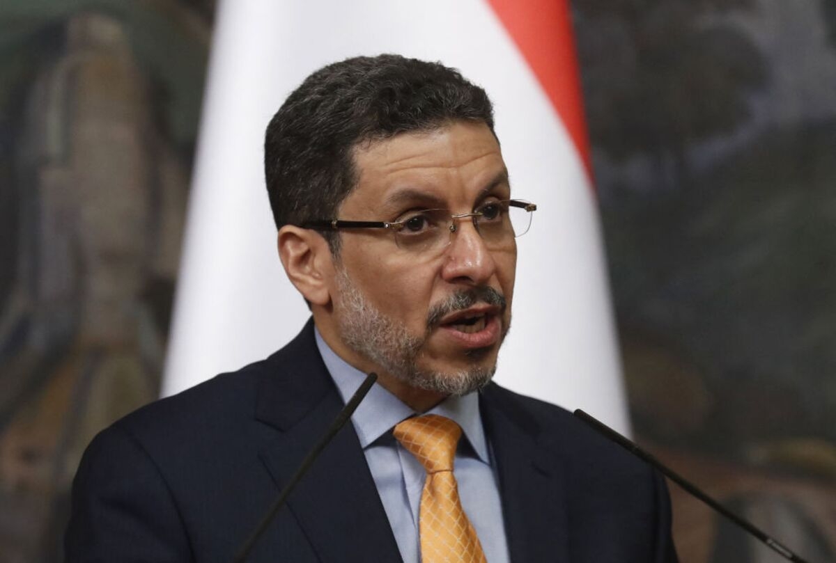 Yemen PM Mubarak Resigns Amid Lack of Support for Reform