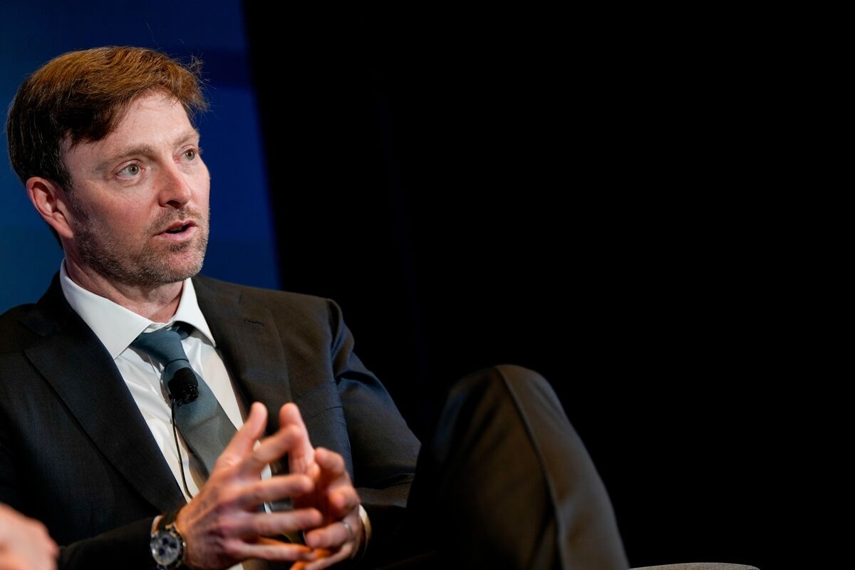 PayPal CEO Says Long-Term Adoption of Stablecoins Will Take Time