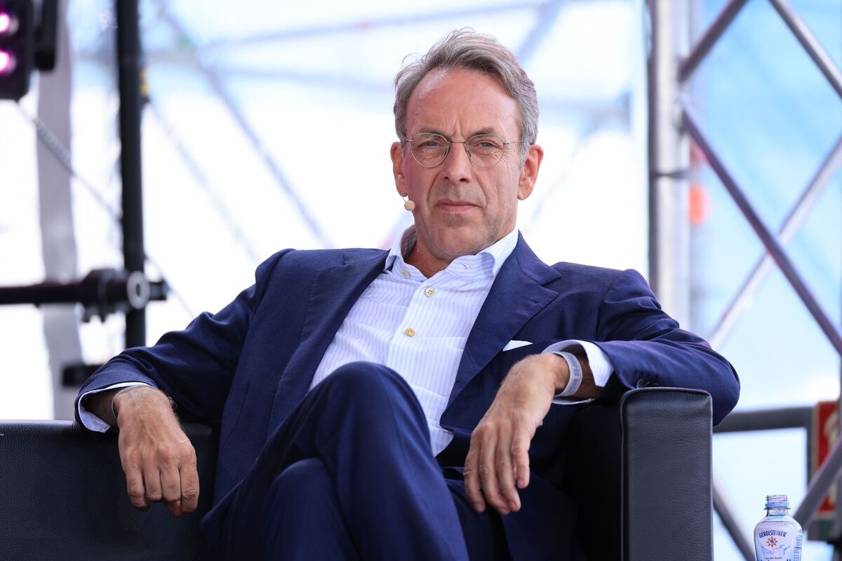 Lakestar Is Trying to Raise a $300 Million European Defense Fund