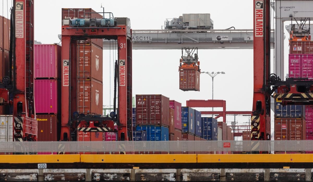 A Tariff-Cost Reality Check for Small Business After China Truce