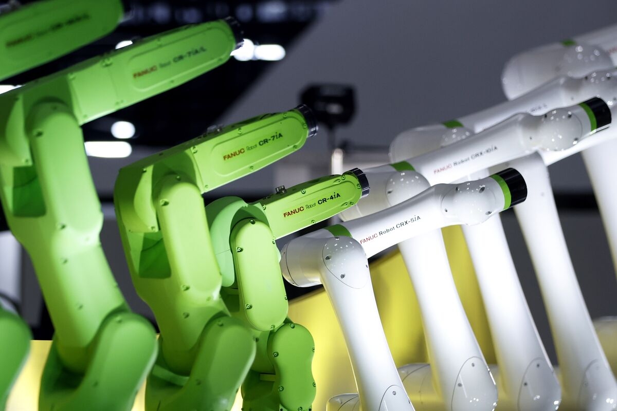 Robot Maker Fanuc Withholds Guidance on Tariff Uncertainty