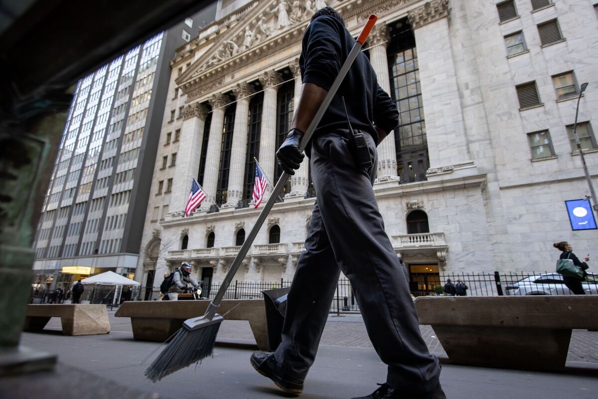 High-Yield Bonds Have Outshone Private Debt, Says Dimensional