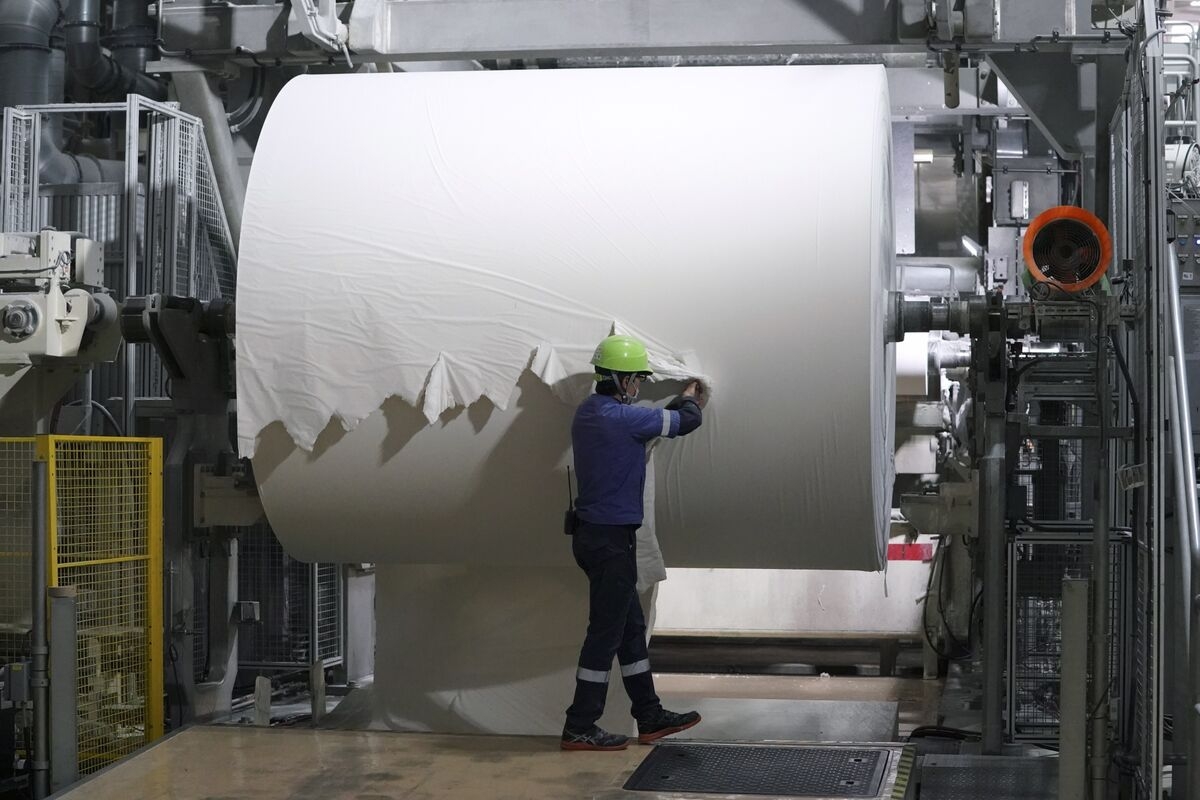 Revisions Confirm Japan GDP Contraction, Backing BOJ Caution