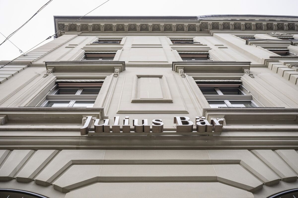 Julius Baer Faces $156 Million Loan Loss Charge