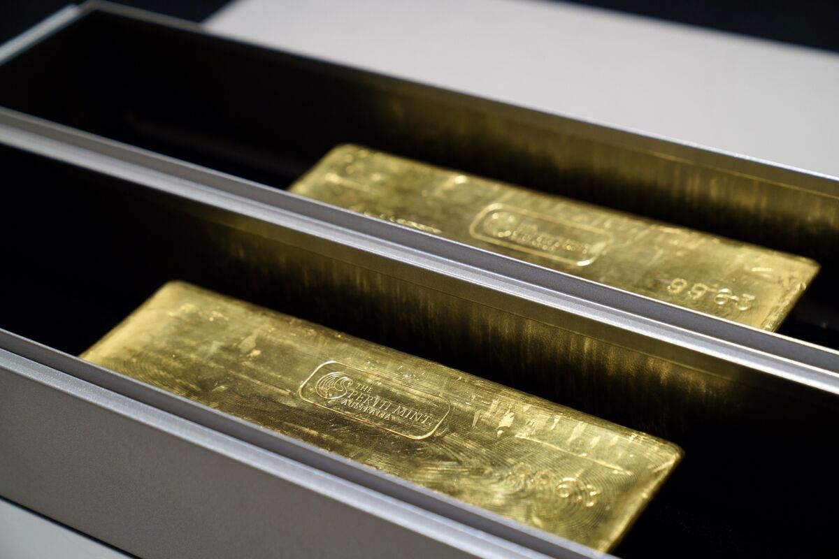 Gold Market Competition Heats Up as Industry Meets in Singapore