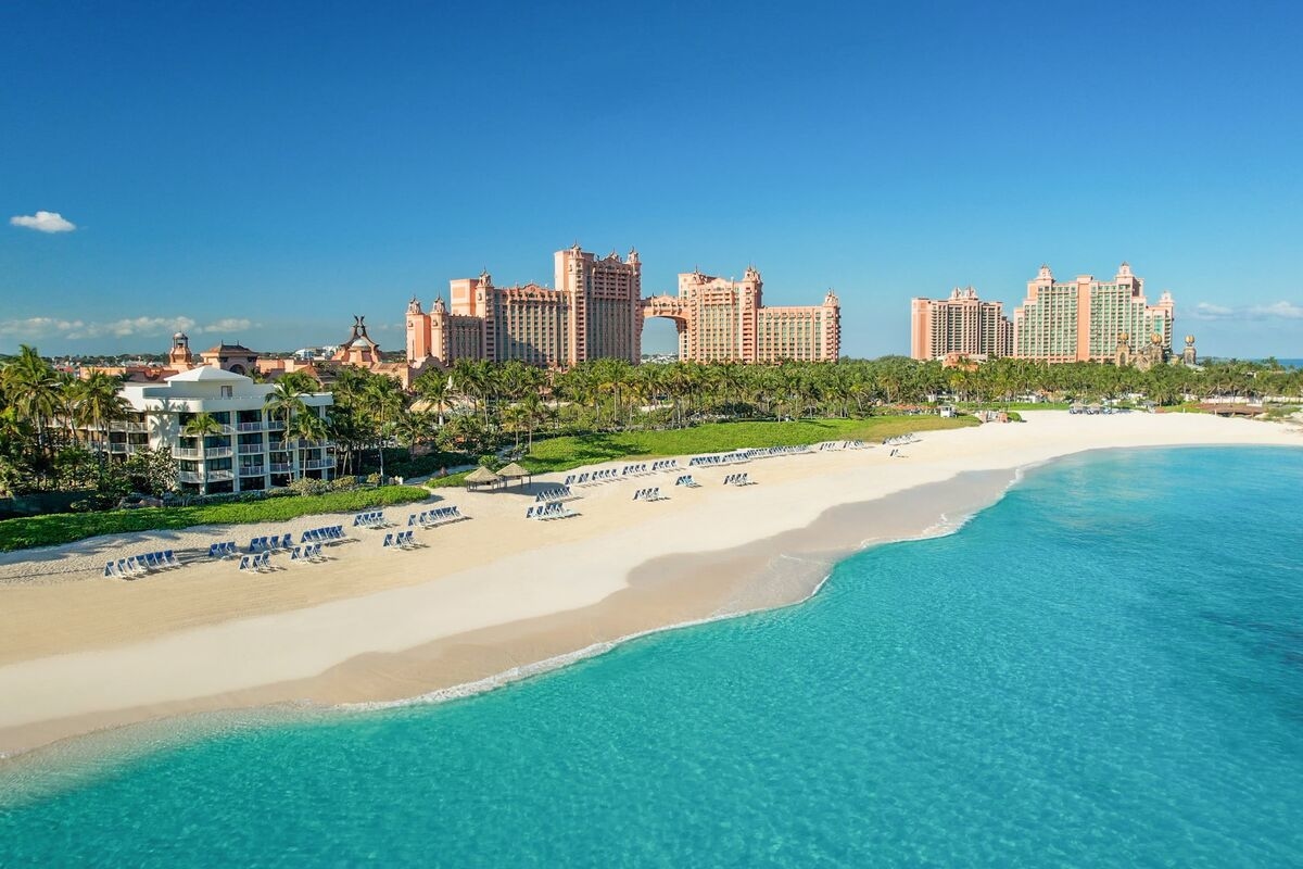 Brookfield's Atlantis Resort Secures $1.9 Billion Refinancing