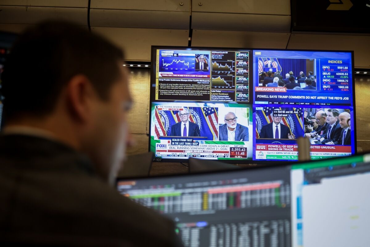 Traders Pile Into Bets That Next Fed Chair Will Slash US Rates