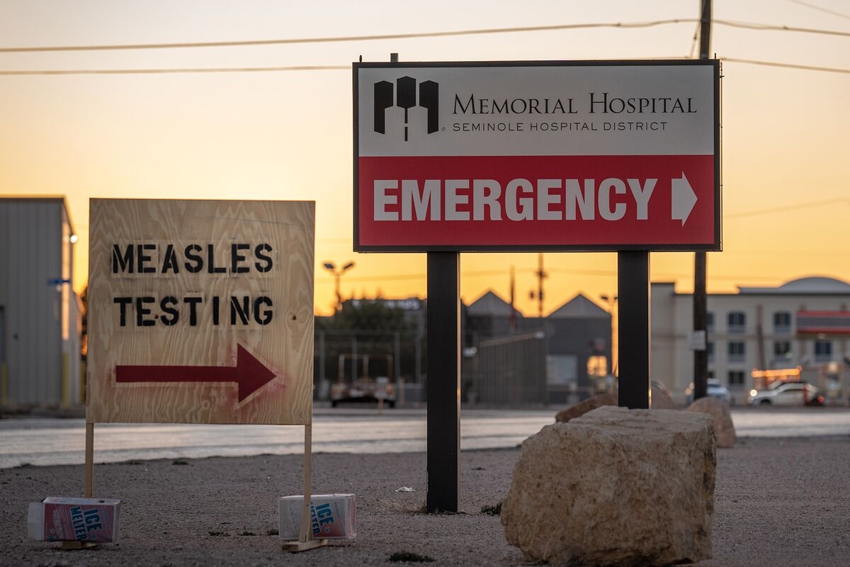 US Measles Cases Surpass 1,000 as Texas Infection Rate Slows