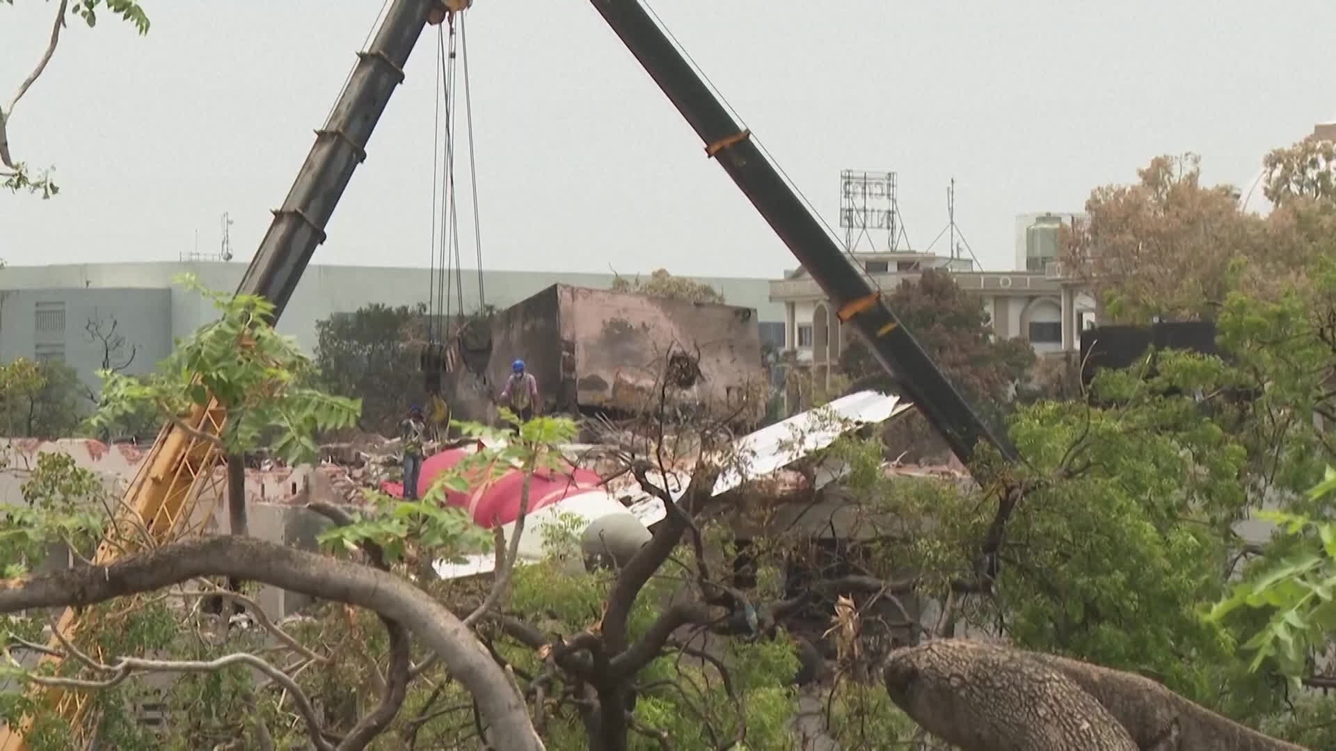 India Plane Crash Inspection and Recovery Begins