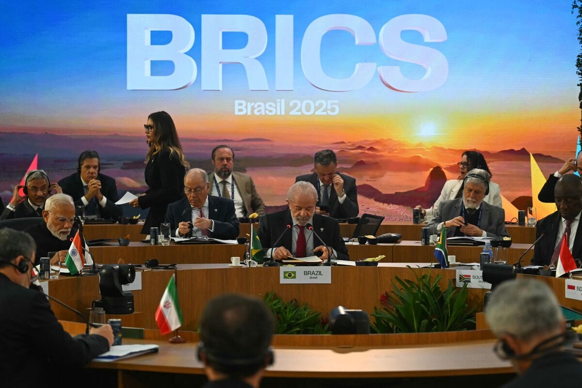 BRICS in Wait-and-See Mode After Trump Threatens Extra Tariffs
